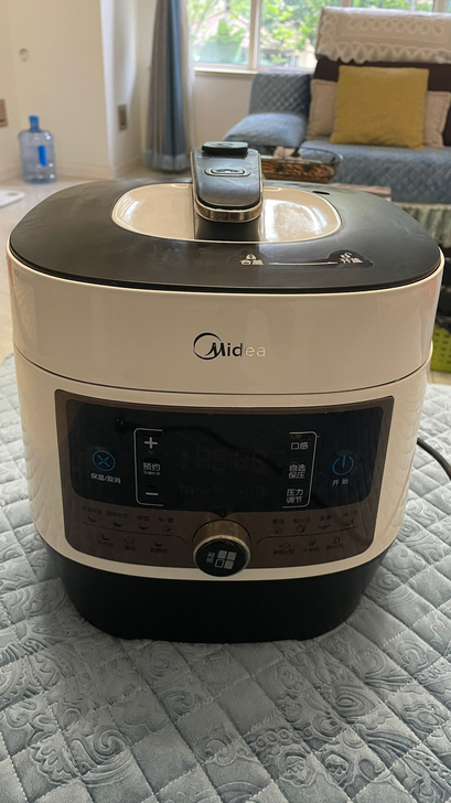 Midea/美的 电压力锅，外观漂亮，功能...