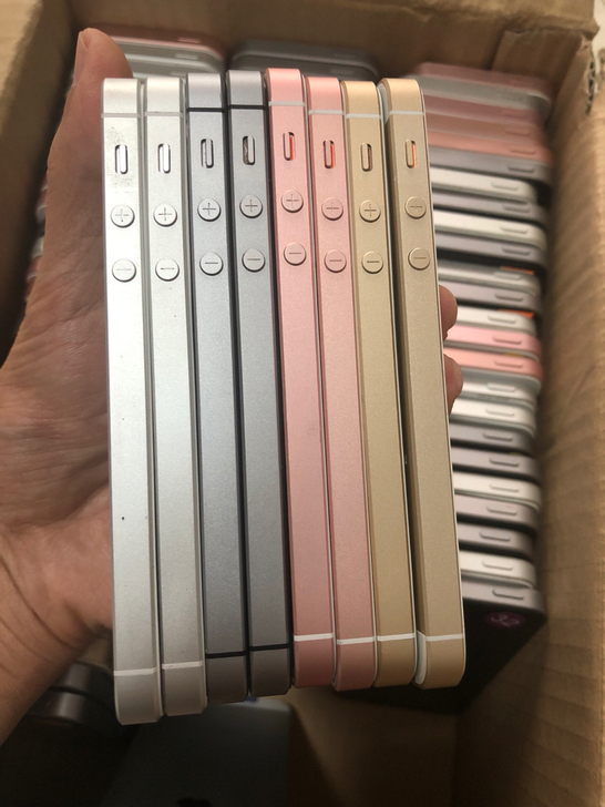 苹果se三网通4G备用机iPhone SE...