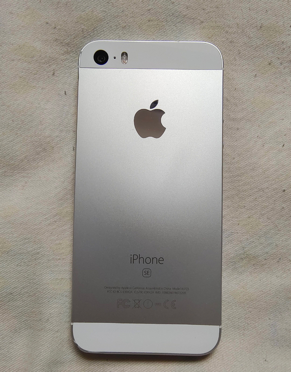 iPhone se1