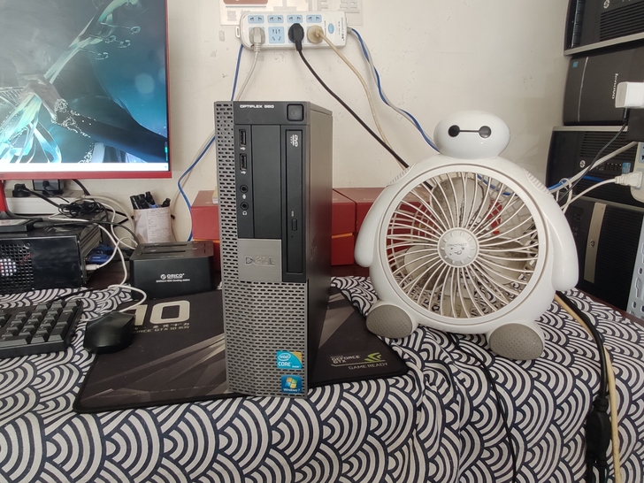 戴尔办公小主机，四核处理器，固态硬盘120...