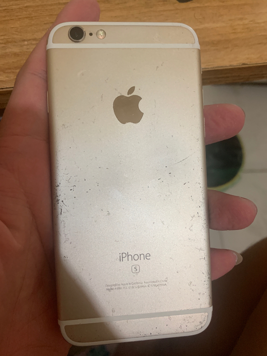 iPhone6s  64g三网通无锁，有指...