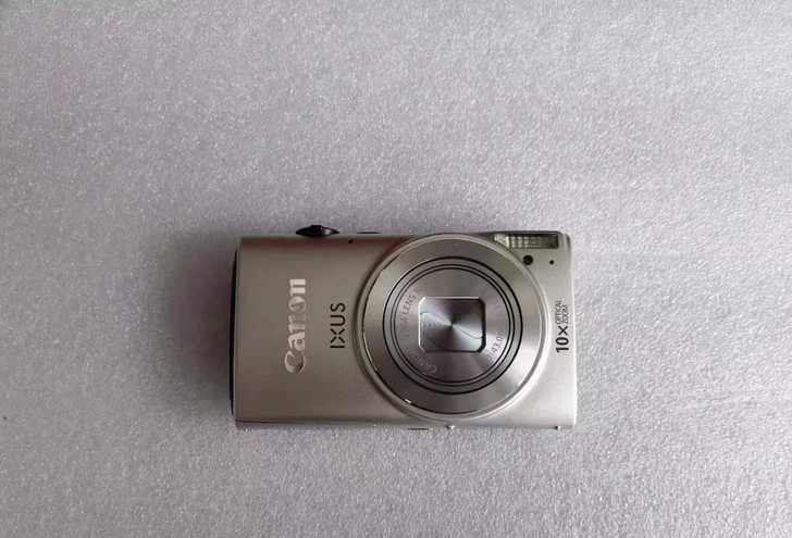 佳能IXUS255（99新，8G内存卡）