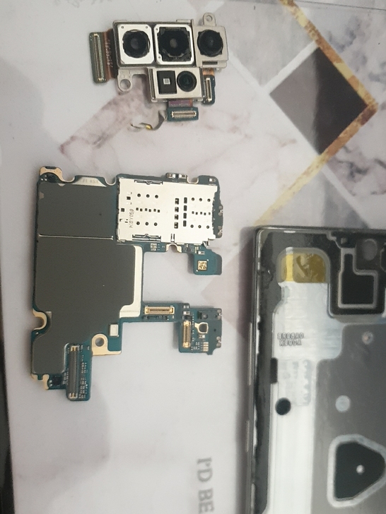 三星note10＋美版 12＋256。屏幕...