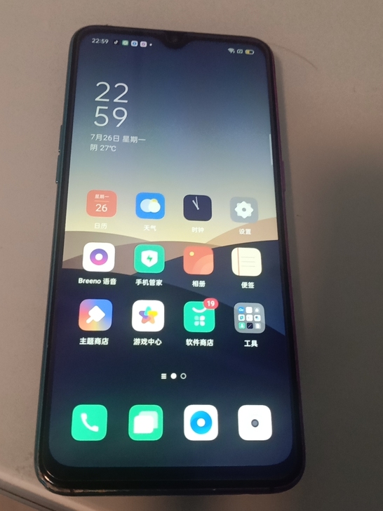 OPPOR17手机，8+128高端机，运行...