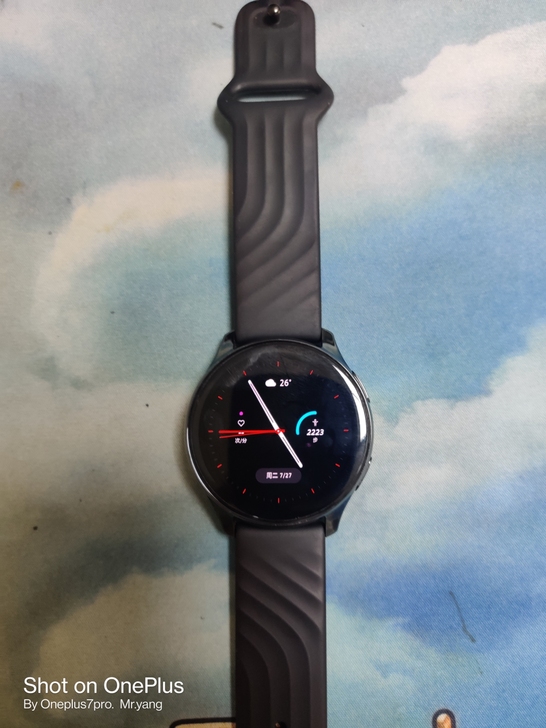 出一加手表  99新   基本没怎么带 回...