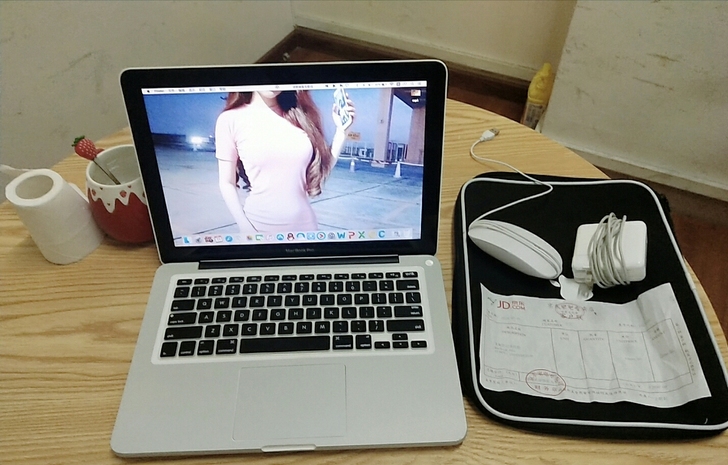 转个人自用i 7高配苹果笔记本