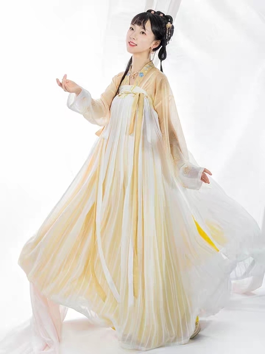 标价收汉服 云间雪（已收到青色）
