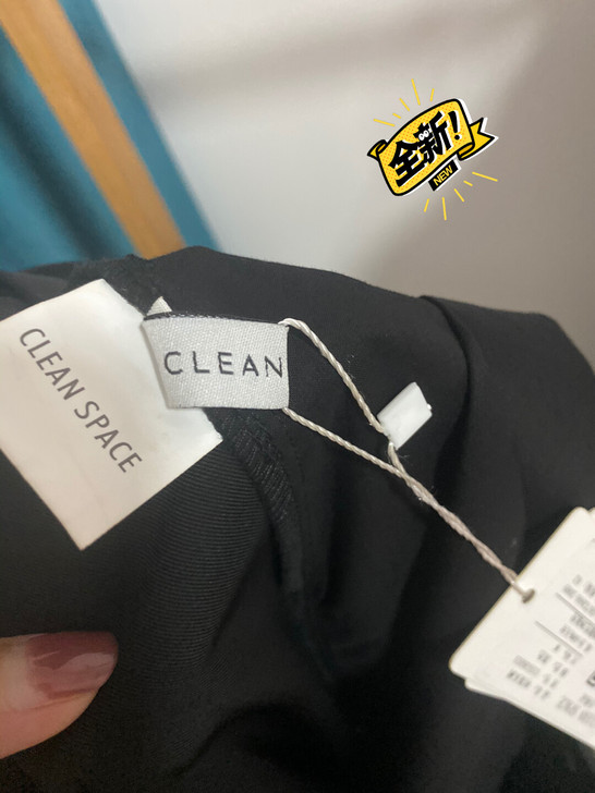 全新阔腿黑色长裤，m码，购物于实体店，不适...