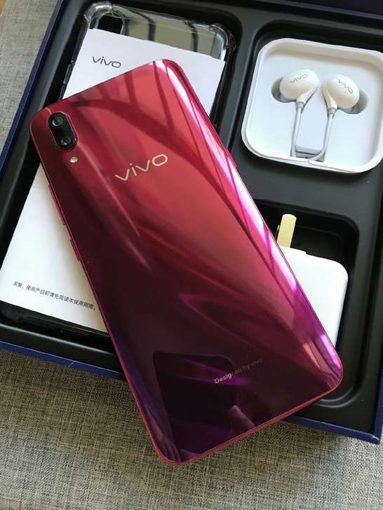 VIVO X23 几乎全新 高配8+128...