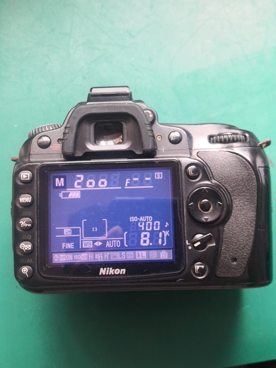 尼康单反相机D90功能性正常成色一般低价出...