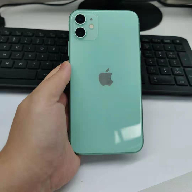 iPhone 11 绿色 128g