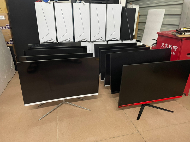 24寸无边框IPS曲屏/直屏，成色如下图实...