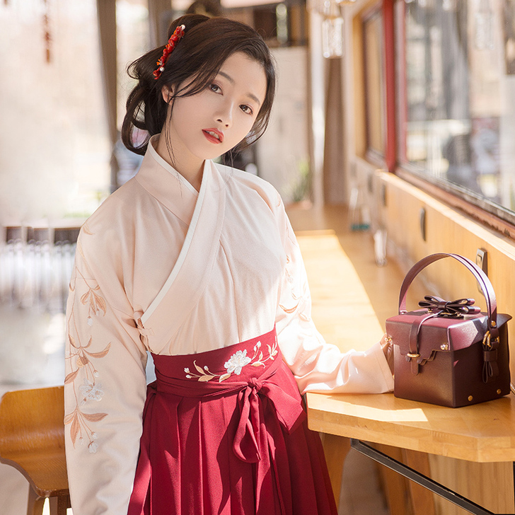 重回汉唐行香子原创汉服女日常交领齐腰襦裙绣...