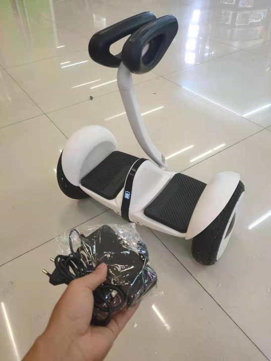 白色平衡车##amp；hellip；##a...