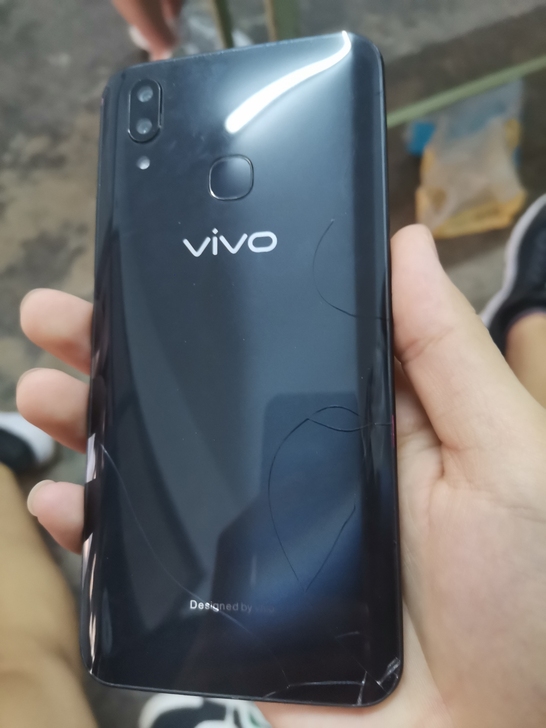 vivox21A，6+128 手机，换手机...