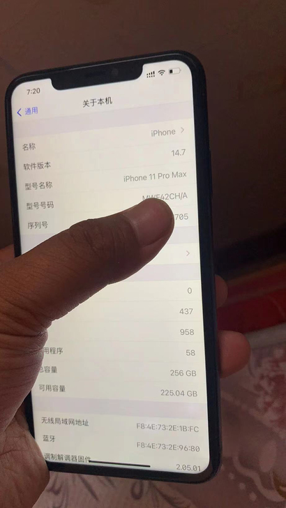 苹果11promax.国行256双卡双待三...