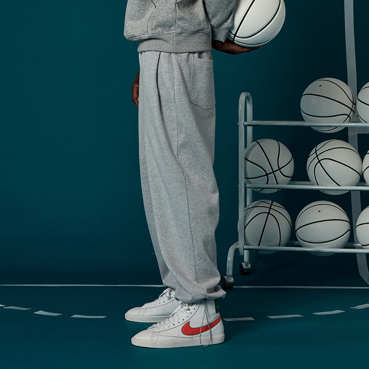 全新篮球运动裤男秋冬款宽松直筒收口美式复古...