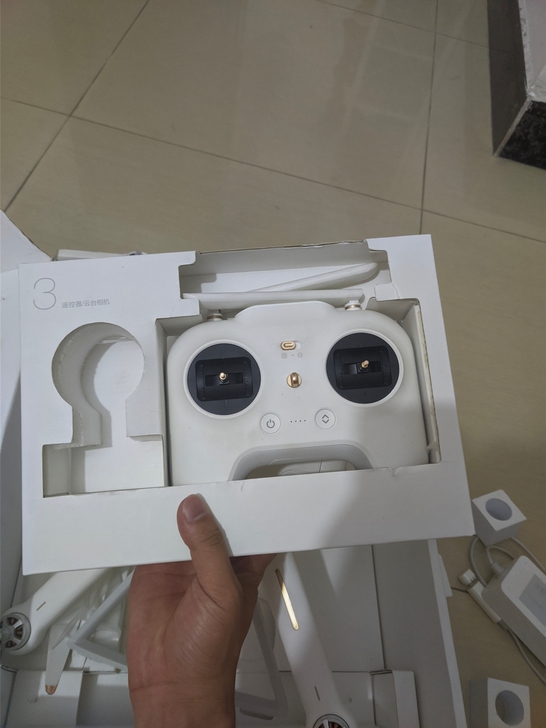 小米无人机4K版，旅行工作航拍飞机神器，没...