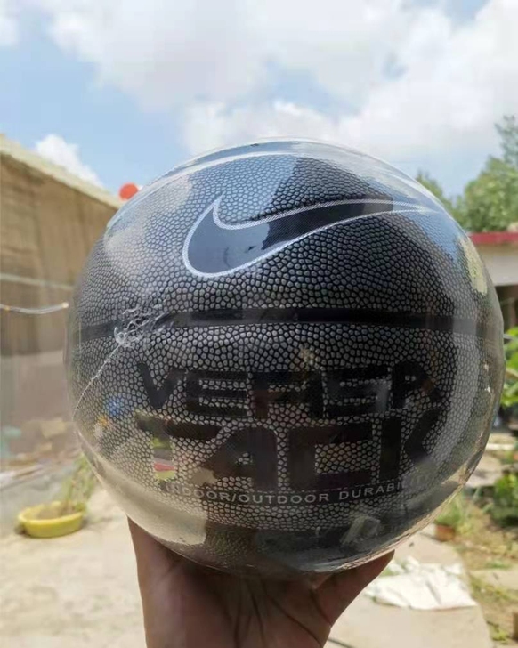 耐克七号篮球NiKe篮球
