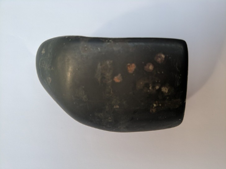 陨铜陨石，本人不懂，需要者面谈，不要问来自...