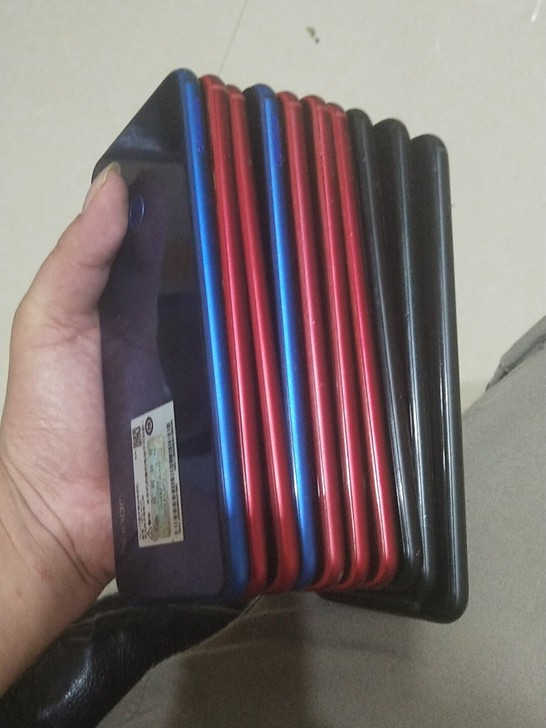 荣耀8X 内爆机包主板功能正常内爆，无锁无...