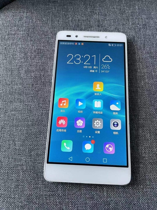 荣耀7手机 3+64g内存 外观成色一般，...
