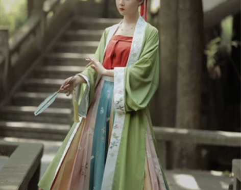 兰若庭 汉服 宋制 百迭  渐变 绣花 此...