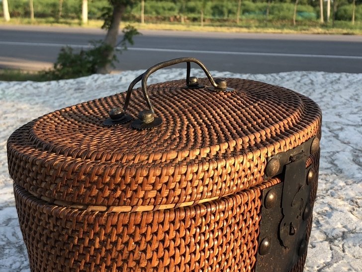 下乡所得老一套茶壶 藤米编茶套 全品 包浆...