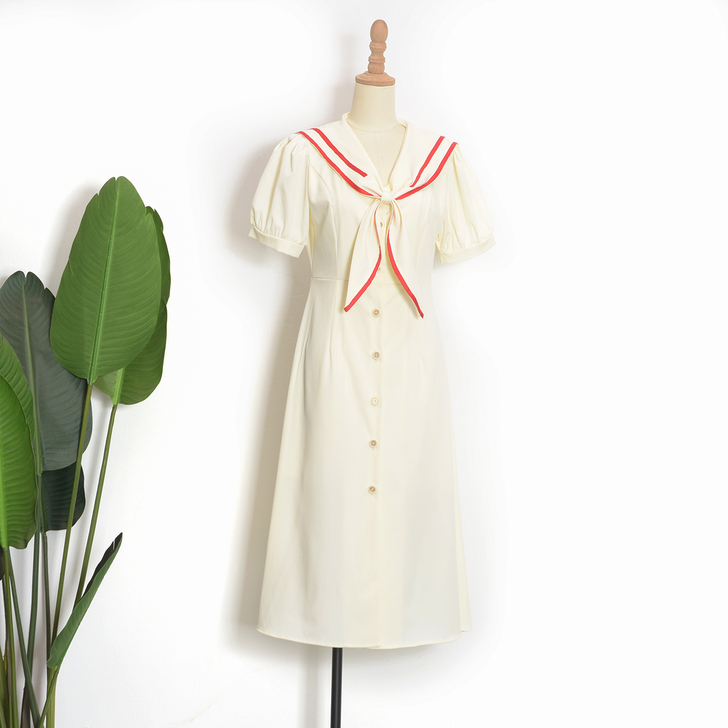 全新,有吊牌。《落跑公主》复古英伦风海军领...