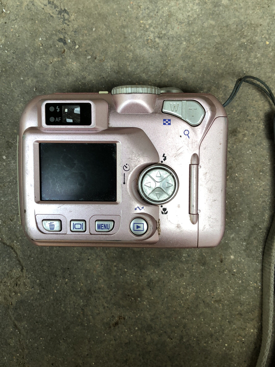 Nikon/尼康 COOLPIX 2100...