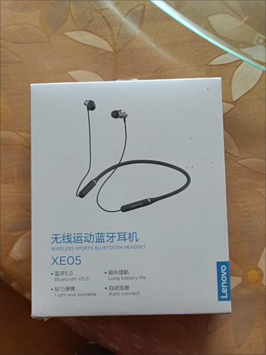 联想运动耳机  可以连蓝牙  多买了一副 ...