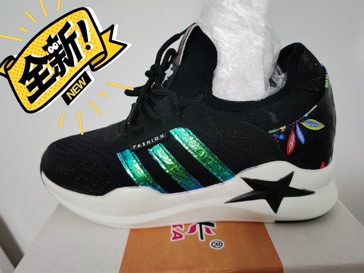黑色百搭内增高休闲鞋##amp；helli...