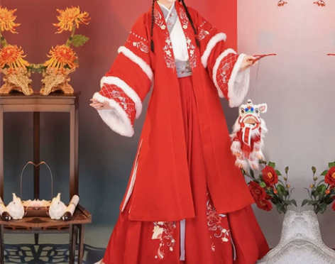 出一套茗月萱宋制加绒汉服,148拼多多买的...