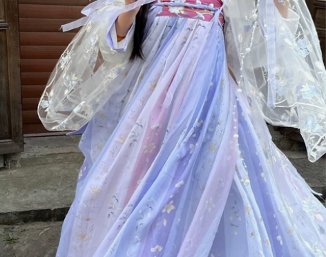 茗月萱，璎珞汉服（无大袖衫） 全新无瑕疵，...