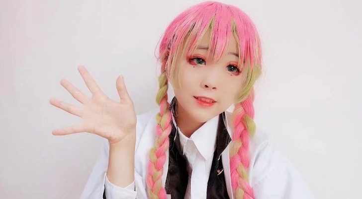 鬼灭之刃甘露寺蜜璃恋柱cos服