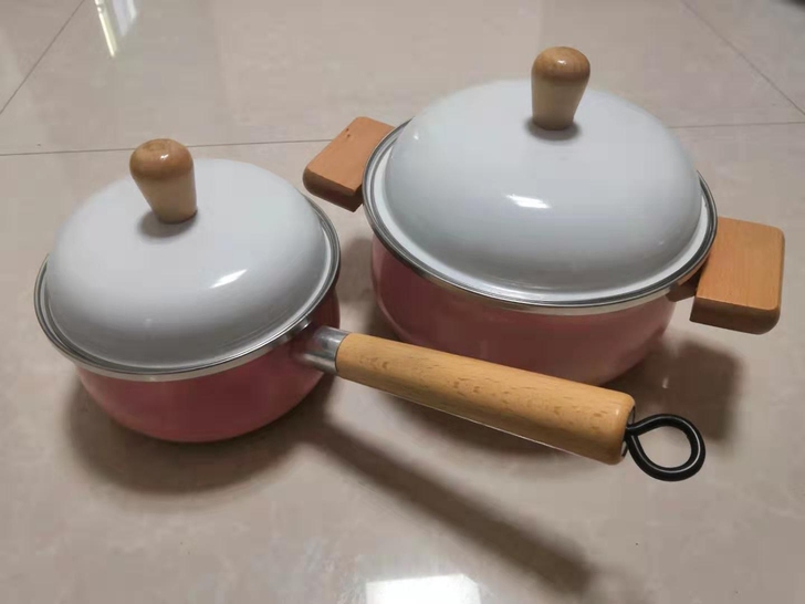 欧卡帝16t奶锅 22cm汤锅  有粉色，...