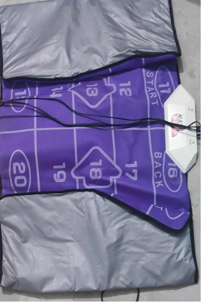 跳舞毯很新 就是被小猫踩奶勾了可以拍照