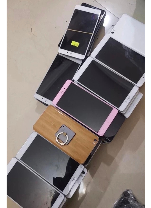 二手小米note/3+16G80元/5台起...