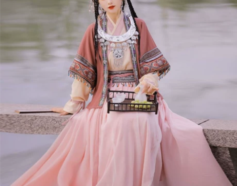 转单裳云兮原创【燕奴娇】汉服女宋制半袖褶裙...