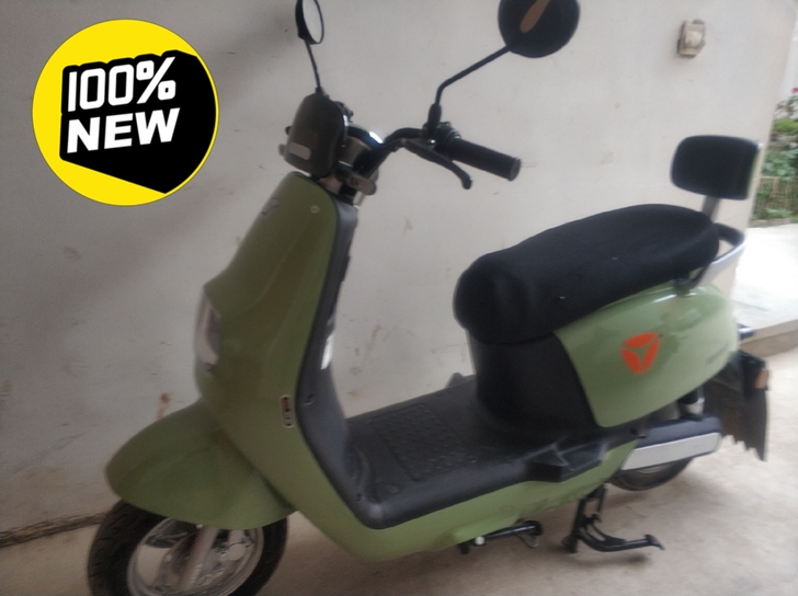 昨天刚给家人买的电动车，最新款抹茶绿，高配...