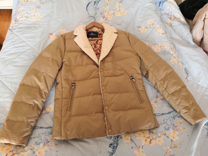 99新正品卡帝琼斯羽绒服