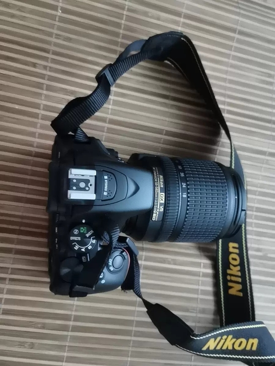 Nikon/尼康 D5600 入门级单反照...