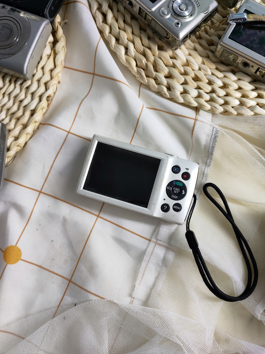 佳能A2300功能正常