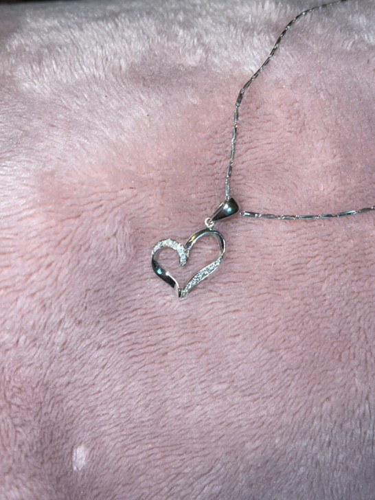 钻石18k白金吊坠，购买于专柜（潮宏基），...