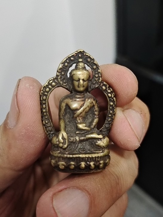 一线收货，清代随身小铜佛！包老包真！包浆地...