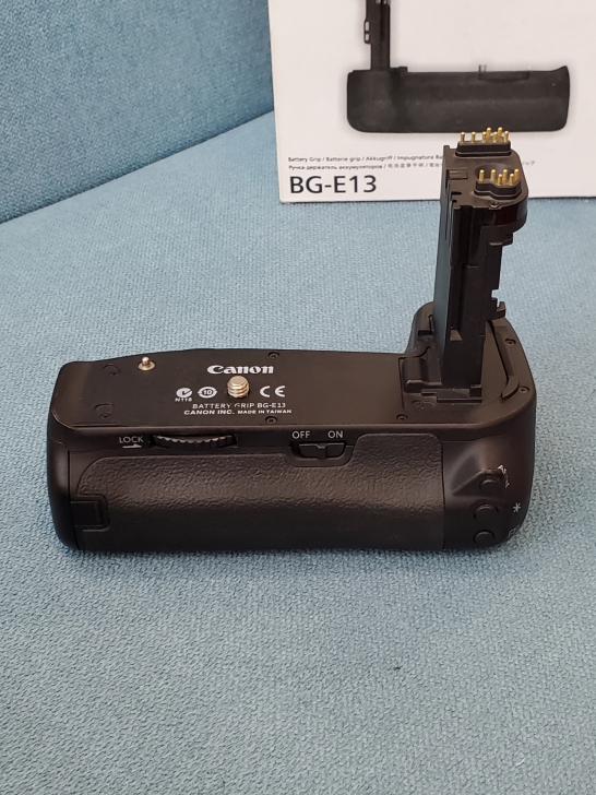 6D手柄 BG-E13手柄电池盒 适用于佳...