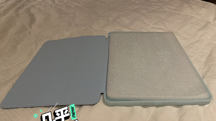 iPad air4 壳。10.9寸。冰蓝色...