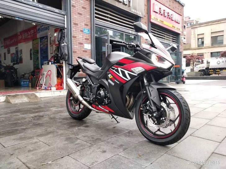 20年4月，半年多刚过磨合期上班没时间开，...