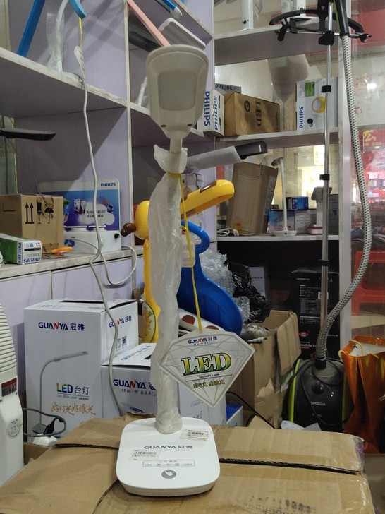 冠雅台灯LA-D918冠雅台灯LA-D91...