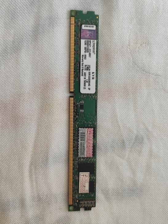 金士顿低电压内存1.5v    4G
